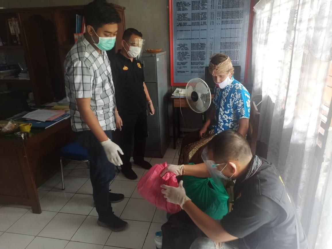 podiumnews.com-Imigrasi Denpasar Jemput Mantan Napi WNA Rusia di Rutan Bangli untuk Dideportasi